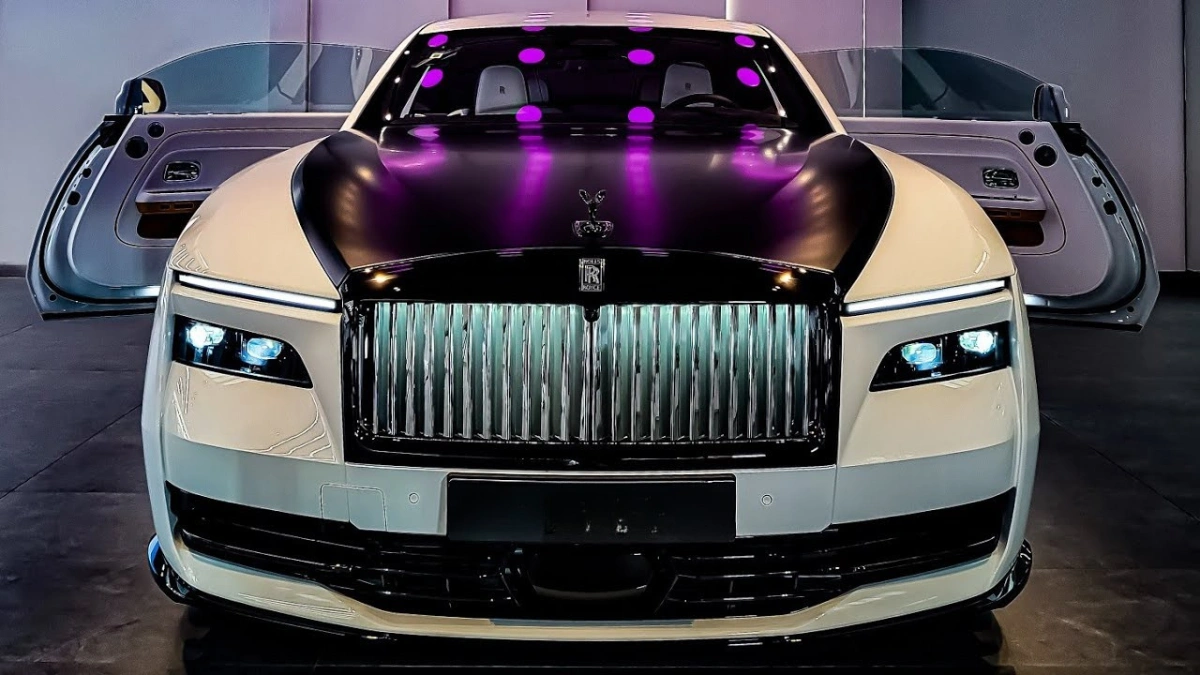 2026 Rolls-Royce Black Badge Spectre